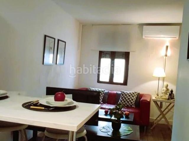 Apartamento en venta en Cáceres, Casco Antiguo. VENTA DE COQUETO ESTUDIO REFORMADO CALLE GENERAL MARGALLO. Apartamentos.