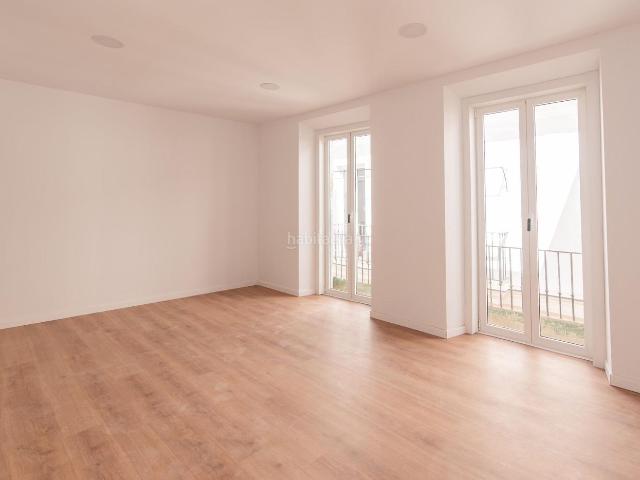 Apartamento en venta en Cádiz, Alameda Mentidero Teatro Falla. Piso reformado a estrenar con ascensor y balcón en pleno centro. Apartamentos.