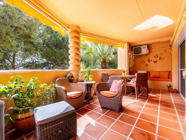 Apartamento en Venta en Calahonda