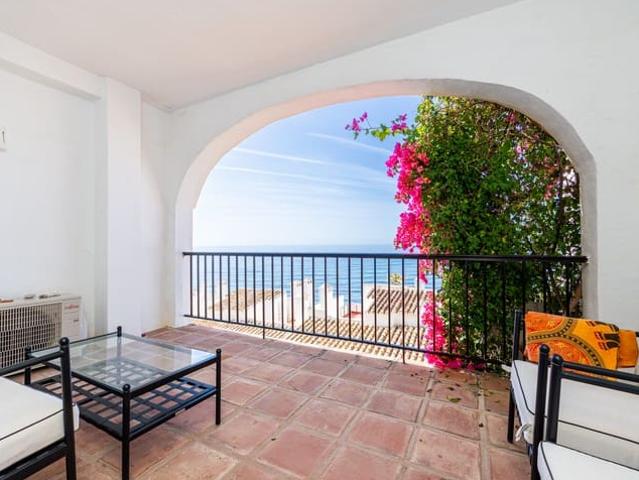 Apartamento en venta en Calahonda, Málaga Costa del Sol