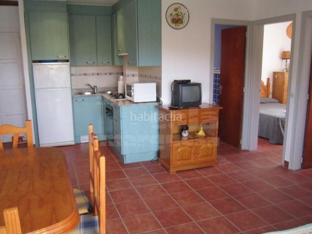 Apartamento en venta en Calella de Palafrugell Costa Brava. Apartamento con jardin y piscina en Calella de Palafrugell. Apartamentos Calella de.