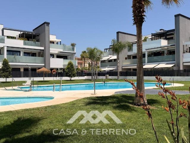 Apartamento en venta en Caleta de Velez. Playa, puerto y golf a pocos pasos Cuatro dormitorios en una ubicación excepcional. Apartamentos Caleta de.