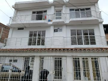 Apartamento En Venta En Cali En Urbanizacion Colseguros V362298