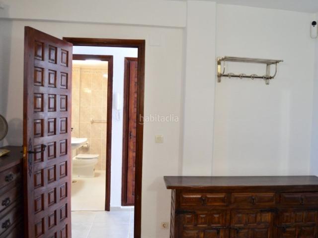 Apartamento en venta en Calp, Playa Arenal Bol. Apartamento con ubicación privilegiada, ideal como inversión o escapada junto al mar en Calpe. Apartamentos.