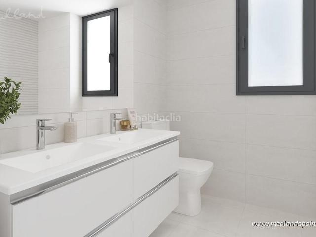 Apartamento en venta en Calp, Zona Levante Playa Fossa. Apartamento de 2 dormitorios con vistas al mar, a menos de 500 m de la playa en Calpe. Apartamentos.