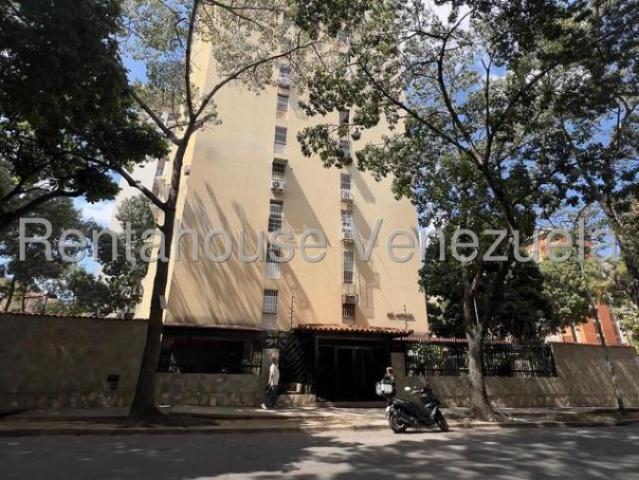 Apartamento en Venta en Caracas montalban II Distrito Federal 101 m2. 2 hab
