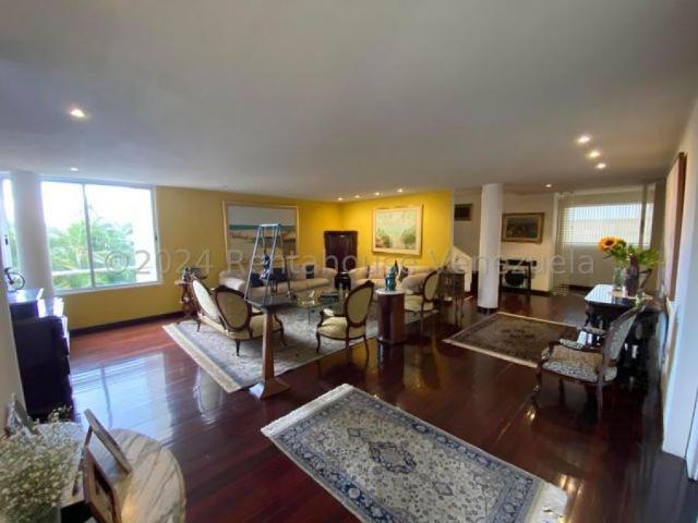 Apartamento en Venta en Caracas altamira Distrito Federal 492 m2. 4 hab