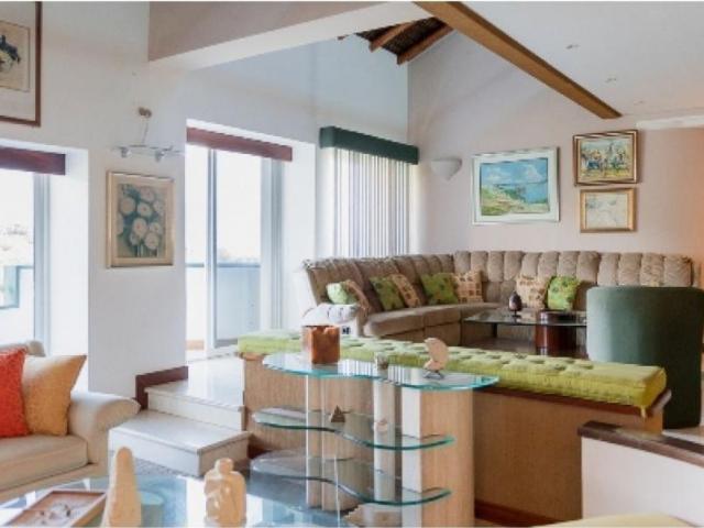 Apartamento en Venta en Caracas BARUTA LOS CAMPITOS Distrito Federal 230 m2. 5 hab