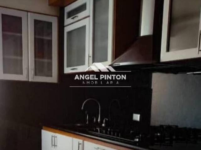 Apartamento en Venta en Caracas Distrito Federal 78 m2. 2 hab