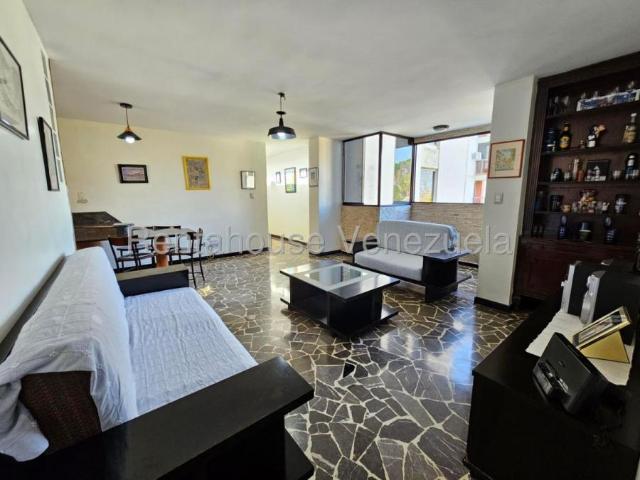 Apartamento en Venta en Caracas El Marques Distrito Federal 108 m2. 3 hab