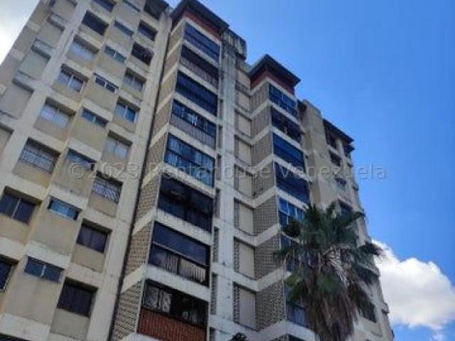 Apartamento en Venta en Caracas El Cafetal Distrito Federal 119 m2. 3 hab