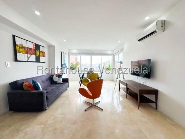 Apartamento en Venta en Caracas El Rosal Distrito Federal 80 m2. 2 hab