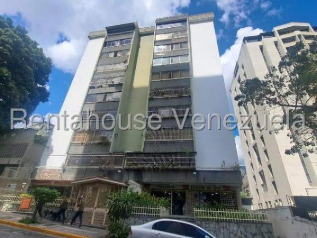 Apartamento en Venta en Caracas La Urbina Distrito Federal 100 m2. 3 hab