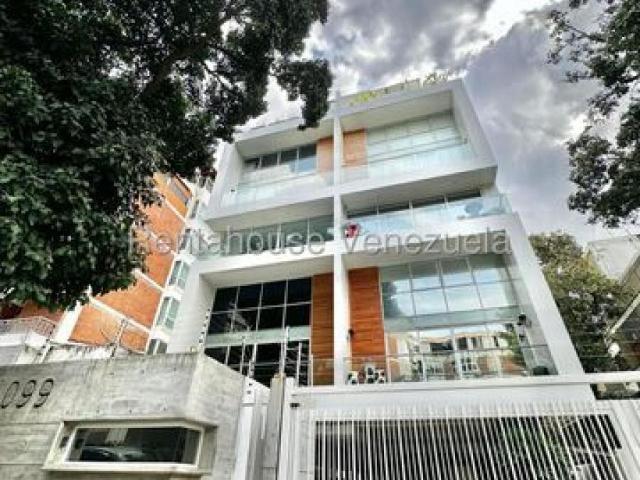 Apartamento en Venta en Caracas lomas de las mercedes Distrito Federal 263 m2. 3 hab