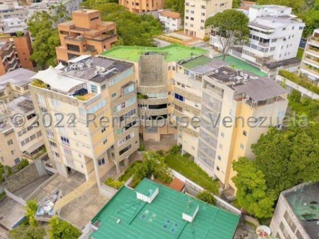 Apartamento en Venta en Caracas los naranjos de las mercedes Distrito Federal 114 m2. 2 hab
