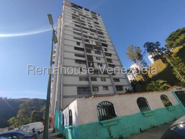 Apartamento en Venta en Caricuao, Caracas