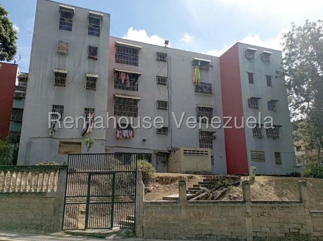 Apartamento en Venta en Caricuao, Caracas
