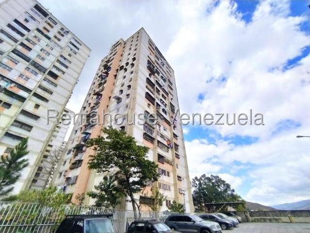 Apartamento en Venta en Caricuao, Caracas