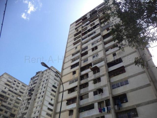 Apartamento en Venta en Caricuao, Caracas