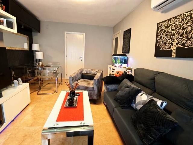 Apartamento en Venta en Carretera de Sevilla Los Montitos