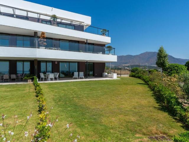 Apartamento en venta en Casares Málaga