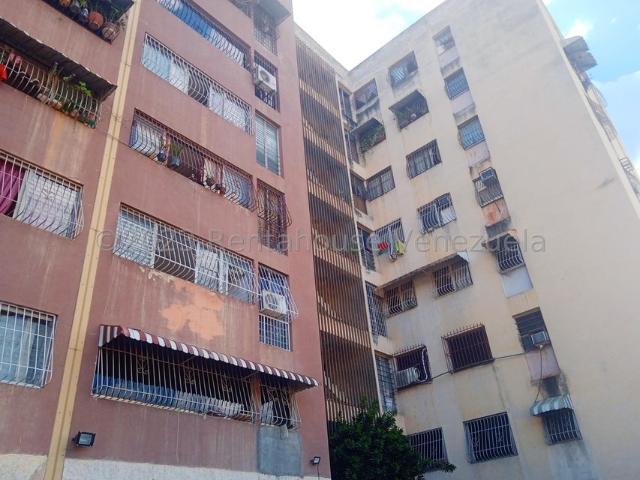 Apartamento en Venta en Centro de Charallave, Charallave