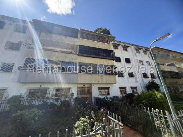 Apartamento en Venta en Coche coche Distrito Federal 101 m2. 3 hab