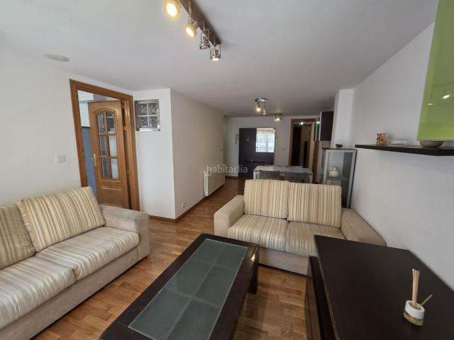 Apartamento en venta en Coruña A, Monte Alto Zalaeta Atocha. APARTAMENTO DE 2 HABITACIONES EN ZONA MONTEALTO CASA DE LOS PECES. Apartamentos Coruña.