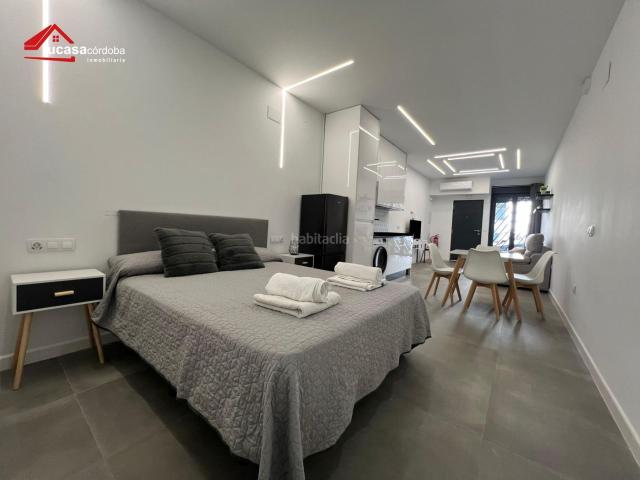 Apartamento en venta en Córdoba, Fuensanta Arcángel. MODERNO LOFT DE DISEÑO 2022 EN EL ARCÁNGEL 40 m2 TOTALMENTE AMUEBLADO Y ADAPTADO A MOVILIDAD REDUCIDA. Apartamentos.