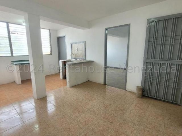 Apartamento en Venta en Coro Falcón 42 m2. 1 hab