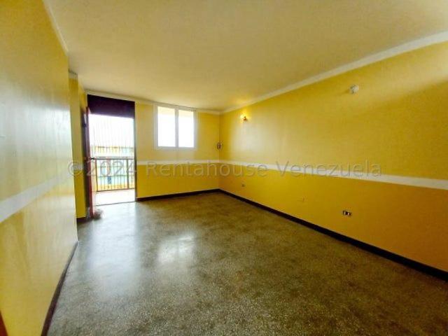 Apartamento en Venta en Coro Falcón 62 m2. 3 hab