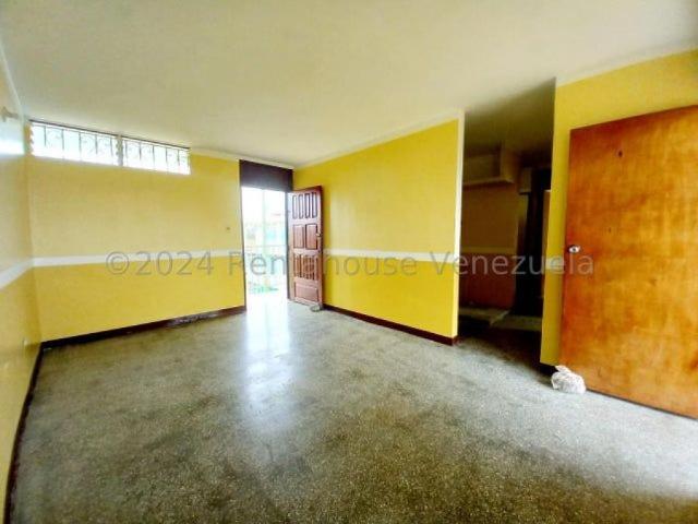 Apartamento en Venta en Coro Falcón 62 m2. 3 hab
