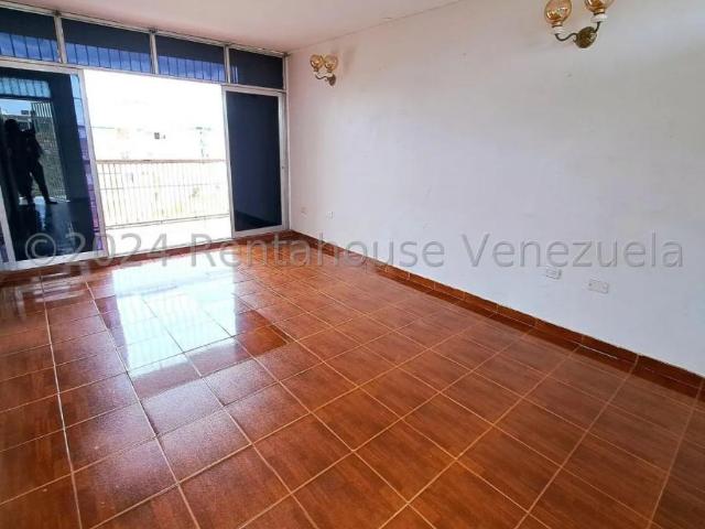 Apartamento en Venta en Coro Falcón 62 m2. 3 hab