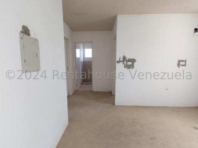 Apartamento en Venta en Coro Falcón 72 m2. 3 hab