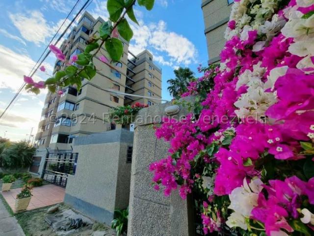 Apartamento en Venta en Coro Falcón 8080 m2. 3 hab
