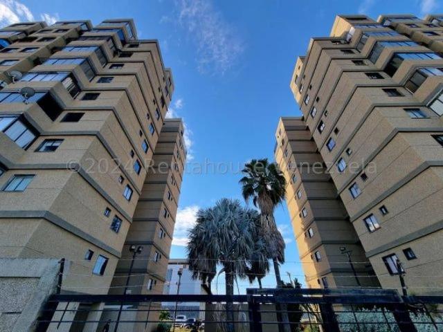 Apartamento en Venta en Coro Falcón 80 m2. 3 hab