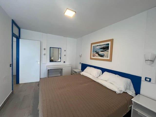 Apartamento en venta en Costa del Silencio, Tenerife