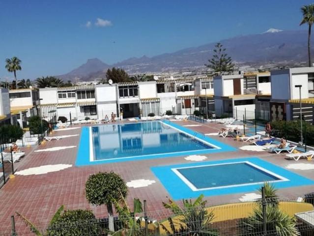 Apartamento en venta en Costa del Silencio, Tenerife