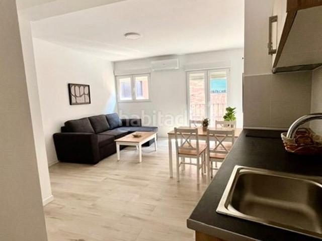 Apartamento en venta en Coslada, Valleaguado La Cañada. Apartamento reformado a estrenar con terraza privada en Coslada. Apartamentos.