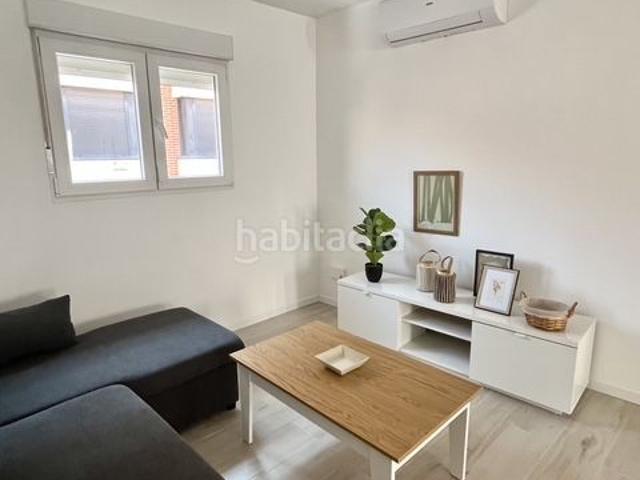 Apartamento en venta en Coslada, Valleaguado La Cañada. Apartamento reformado a estrenar junto a Avenida de la Cañada. Apartamentos.