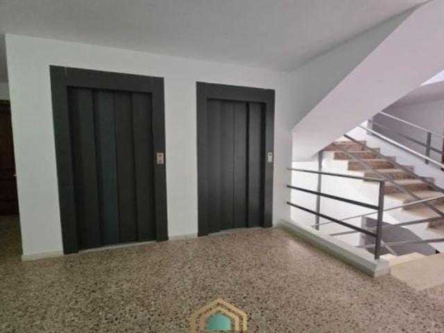 APARTAMENTO EN VENTA EN CULLERA – GRAN TERRAZA CON VISTAS AL CASTILLO Y AL MAR – 167.000 €