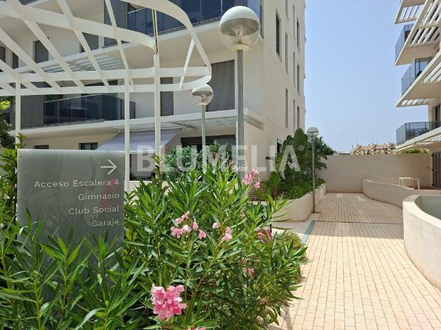 Apartamento en venta en Dénia, El Montgó. Moderno apartamento a 500 metros del mar en venta en Dénia. Apartamentos.