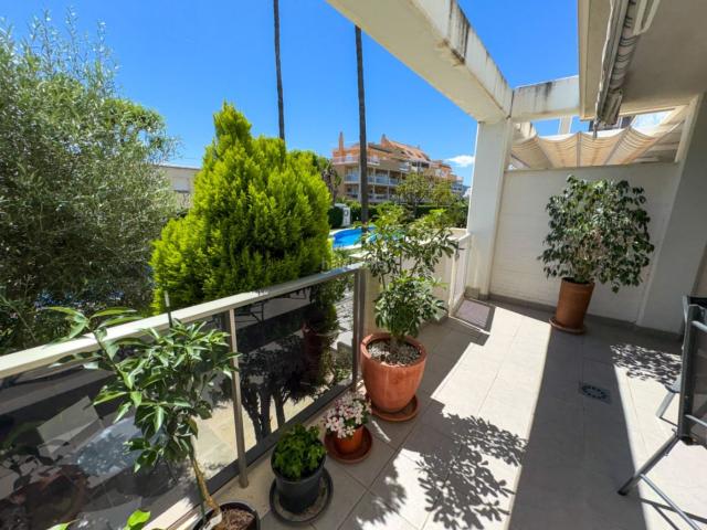 Apartamento en venta en Dénia, Les Bassetes El Marjal. Apartamentos.