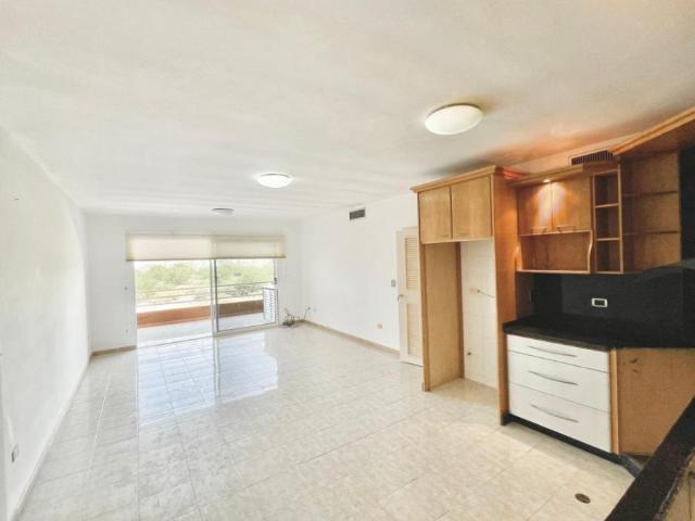 Apartamento en Venta en Diego Bautista Urbaneja 6001 Anzoátegui 112 m2. 3 hab