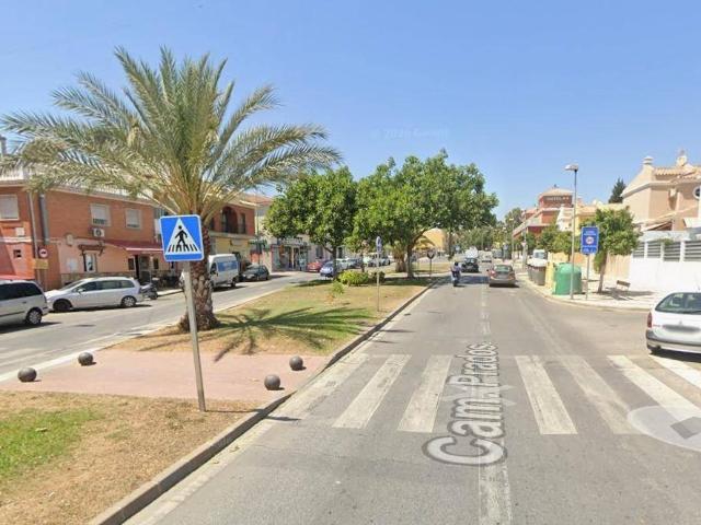 Apartamento en Venta en Distrito Zeta Recinto Ferial Cortijo de Torres