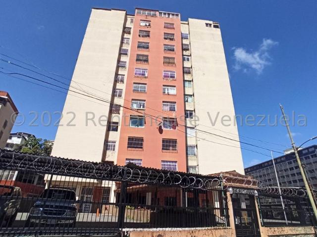 Apartamento en Venta en Don Blas, San Antonio de los Altos