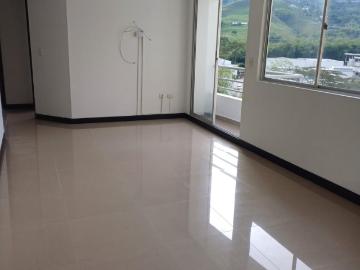 Apartamento En Venta En Dosquebradas En Avenida El Pollo V377002