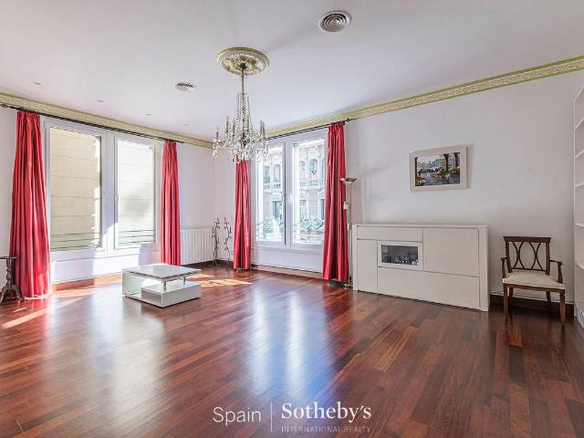 Apartamento en Venta en Dreta de l'Eixample