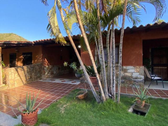 Apartamento en Venta en El Valle del Espíritu Santo Garcia Nueva Esparta 119 m2. 3 hab