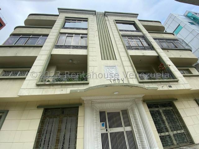 Apartamento en Venta en El Bosque, Caracas